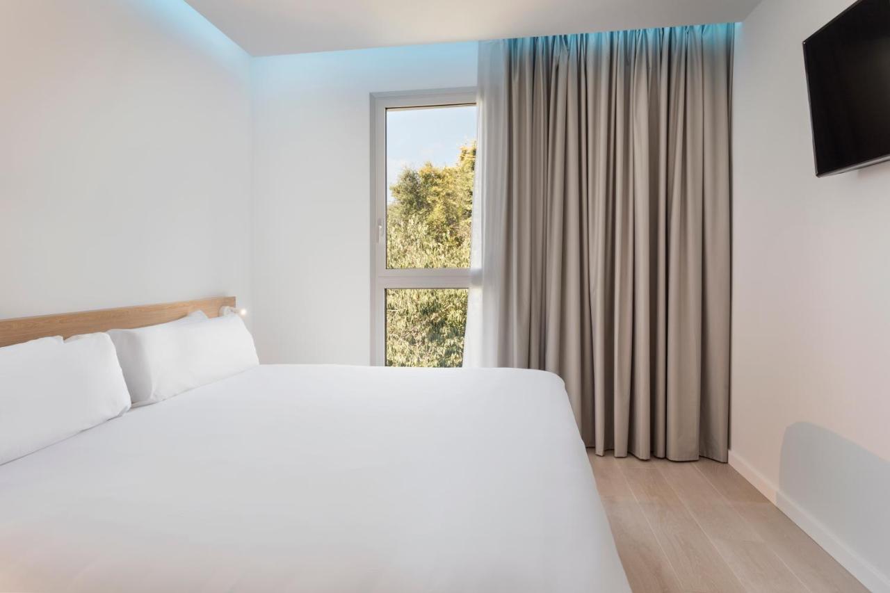 B&B Hotel Лерида Экстерьер фото