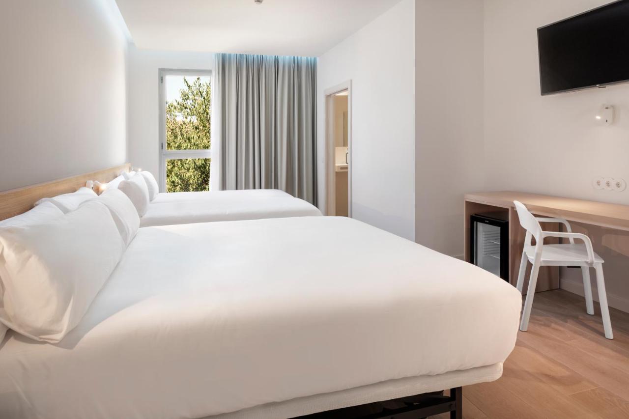 B&B Hotel Лерида Экстерьер фото